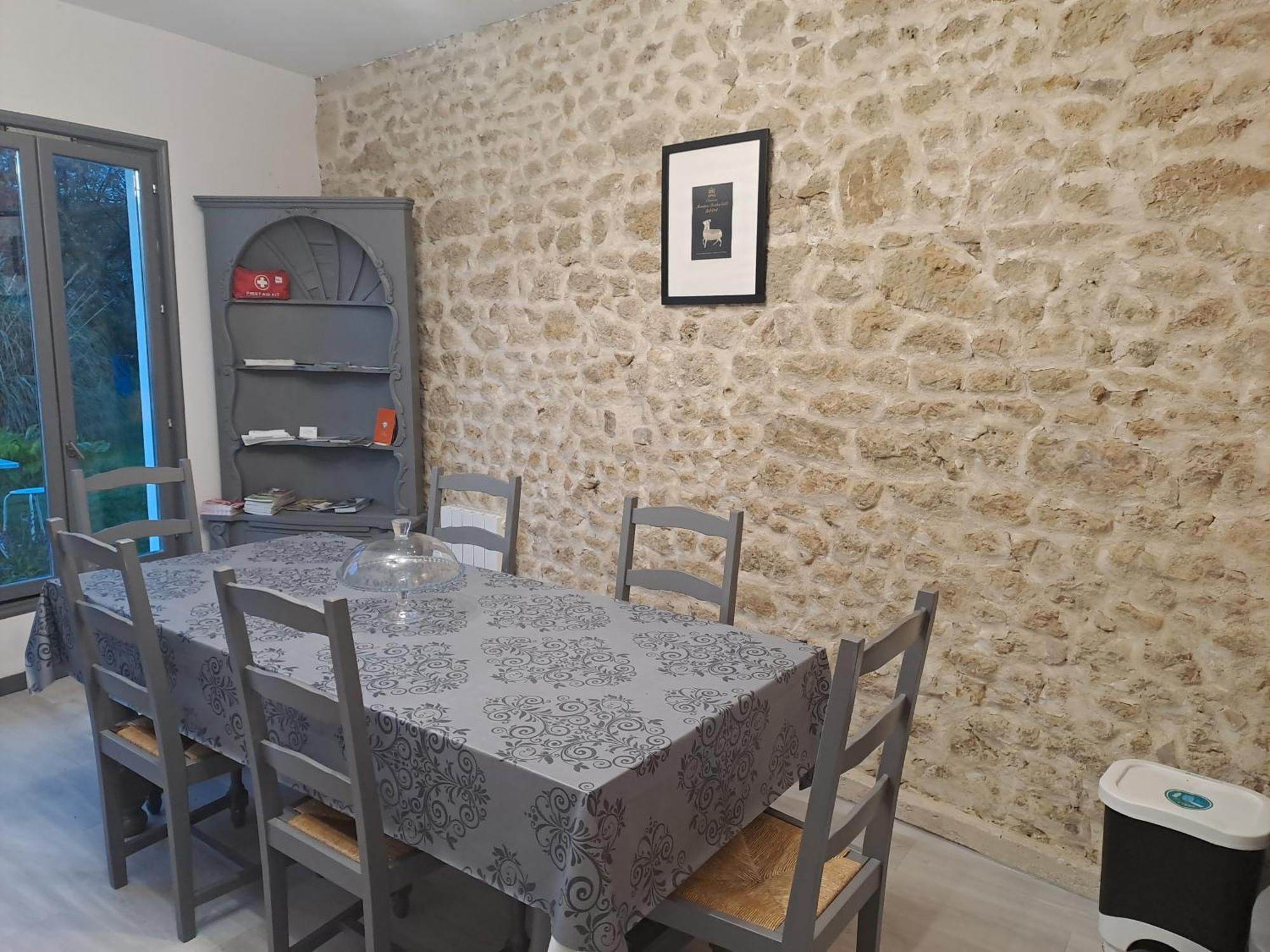 Saint-Seurin-de-Cadourne La Cadournaise B&B 외부 사진
